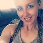 Monique Dyer - @straya69143 - Instagram