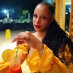 Monique Knight - @m0nique_knight - Instagram