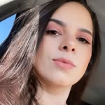Monique Lira - @moniqueelira - Instagram