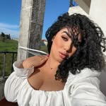Monique lugon - @moniquelugonxx - Instagram