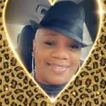 Monique Mann - @biscuit0809 - Instagram