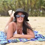 Monique Andrade Penna - @monique.penna - Instagram