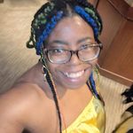 Monique Riley - @momac41 - Instagram