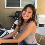 Monique Sandoval - @moniquuuee22 - Instagram