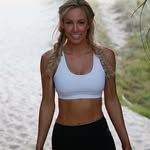 Monique Valverde - @valverdemonique00 - Instagram