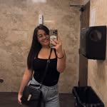 LuzElizabeth - @montelongo.luz21 - Instagram