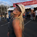 Morgan Beck - @morgancrystall - Instagram