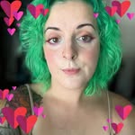 Morgan Deakin - @momocupcake - Instagram