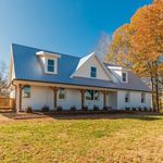 Morgan Downs - @farmhousedowns - Instagram