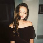 Morgan Light - @morgann_raee - Instagram