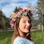 Morgan Rauscher - @coastalflowercrowns - Instagram