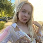Morgan Schell - @happierberryy - Instagram