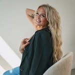 Morgan Starnes - @morggdoeshair - Instagram
