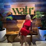 Christie Morris Holmes - @christieholmes - Instagram