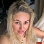 Morris Silver Bella - @morrissilverbella - Instagram