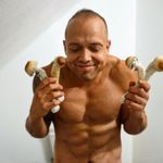 Moses Benavides - @mox1551 - Instagram