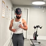 Moses Castillo II - @runwithmoses - Instagram