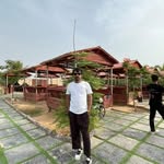 Moses Gill - @moses.gill.9 - Instagram