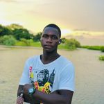 Moussa Sarr - @moussa_sarr96 - Instagram