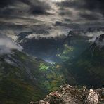 Muriel Dewar - Facebook