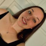 Nad Baumbach - @nadia.baumbach16 - Instagram
