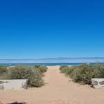Nadia's Beach Retreat - @nadiabeachretreat - Instagram