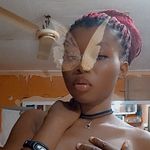 @nadiaberry51 - Instagram