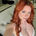 Nadia Bloom - @nadia.bloom05 - Instagram