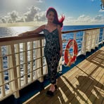 Nadia Erdmann - Facebook