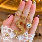 Nadia Farooqi - Facebook