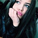 Nadia Higgins - @nadiafigsaten - Instagram