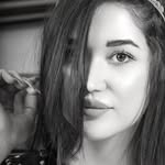 nadia - @nadia.kiani.23 - Instagram