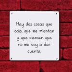 Nadia Florisel Monreal - @nadiamonreal - Instagram