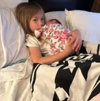 Nadine Farris - Facebook