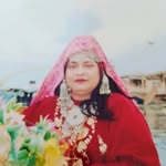 Najma Javed - @nave_niles - Instagram