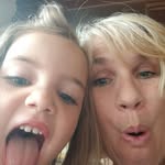 @nanabarton07 - Instagram