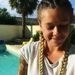 Nancy Bardin - @lar.rly - Instagram