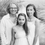 Nancy Kerber - @nancyclappkerber - Instagram