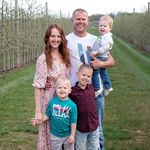 Nancy Friesen - @nancy99878 - Instagram