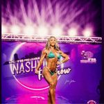Nancy Nolin-Guzik - @yoga_girl83 - Instagram