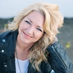 Nancy Hiller - Facebook