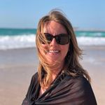 Nancy Houde - @sunsetaddik - Instagram