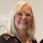 Nancy Ladner - @gonafe7601 - Instagram