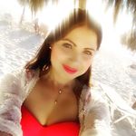 Nancy Morrison - @nancynoemi86 - Instagram