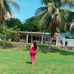 Nancy Nobles - @nancyyzn - Instagram