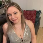 Nancy Riche - @nriche20 - Instagram