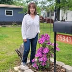 Nancy Riller - @nancy.roller.146 - Instagram