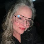 Nancy Schmeltzer - @nancypantskis - Instagram