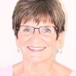 Nancy Lewis - @nancysnookatfleabodys - Instagram
