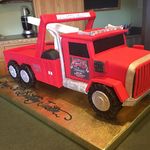 Nancy Gattiker Viens - @alliemmas_custom_cakes - Instagram